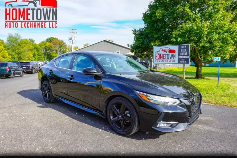 2023 Nissan Sentra SR photo 1