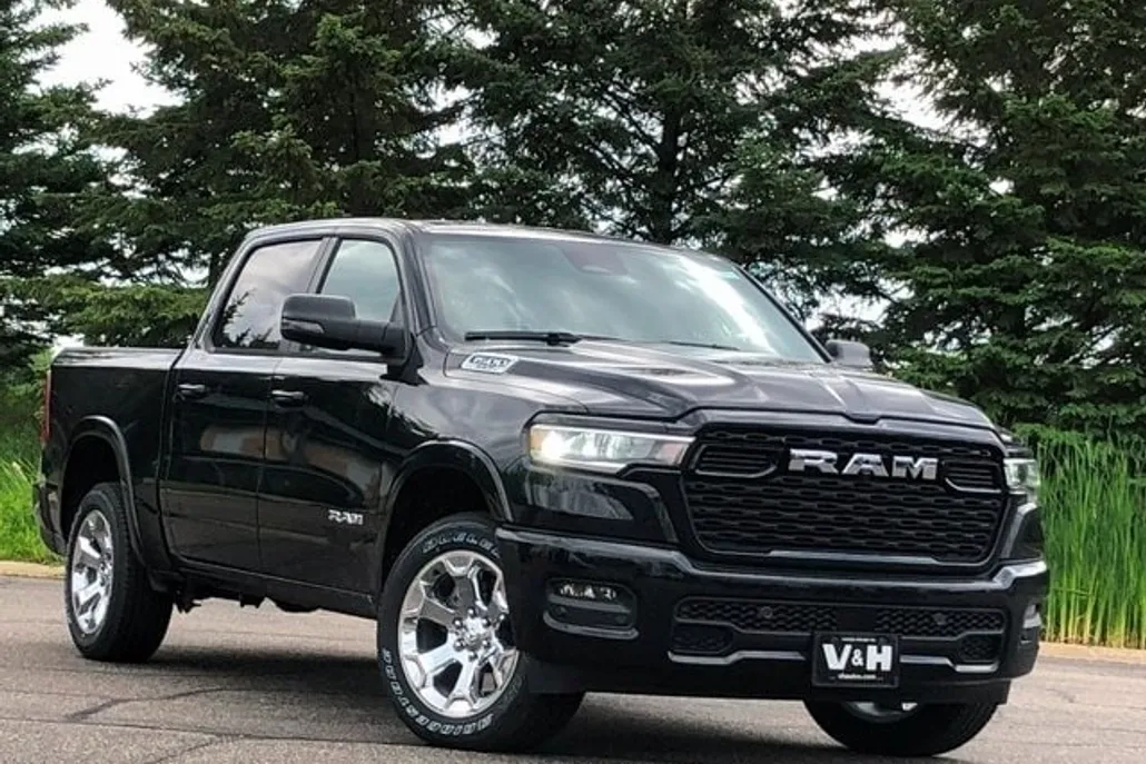 2025 Ram 1500 Big Horn photo 1