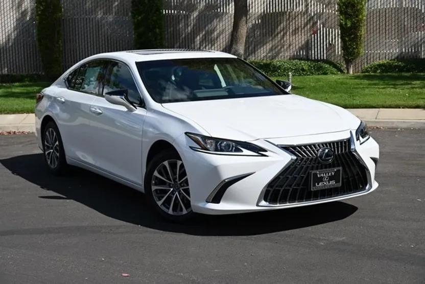 2025 Lexus ES 350 photo 1