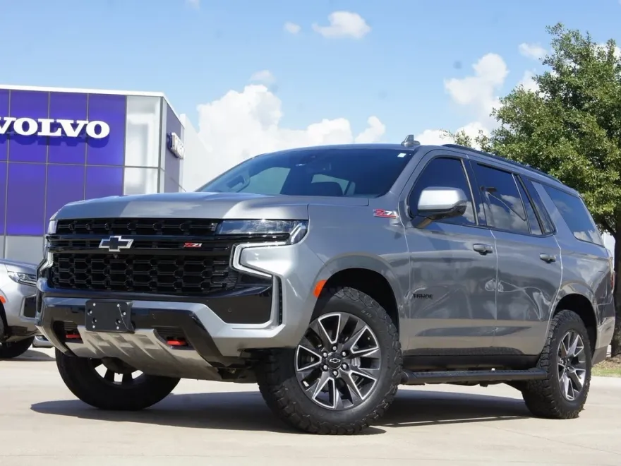 2021 Chevrolet Tahoe Z71 photo 1