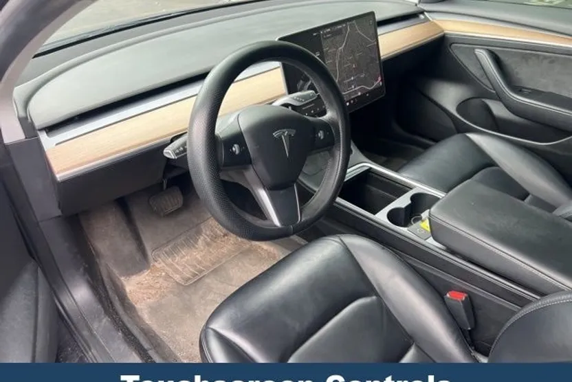 2022 Tesla Model 3 photo 1