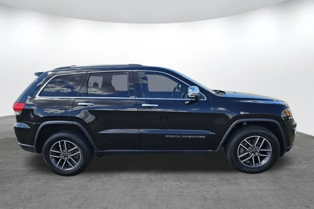 2019 Jeep Grand Cherokee Limited photo 1