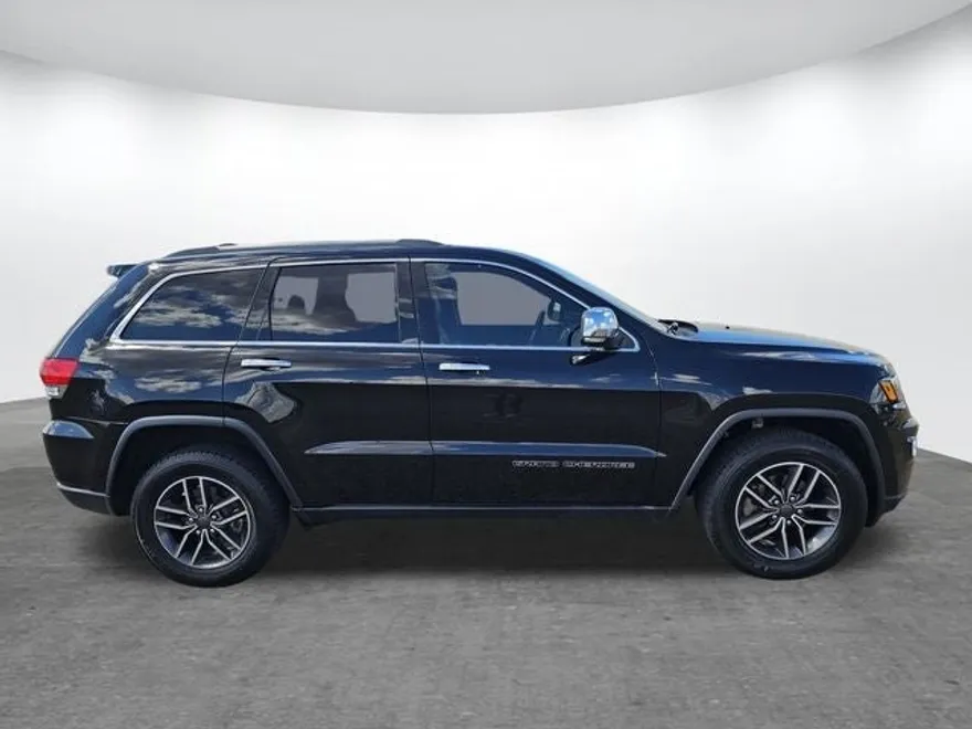 2019 Jeep Grand Cherokee Limited photo 1