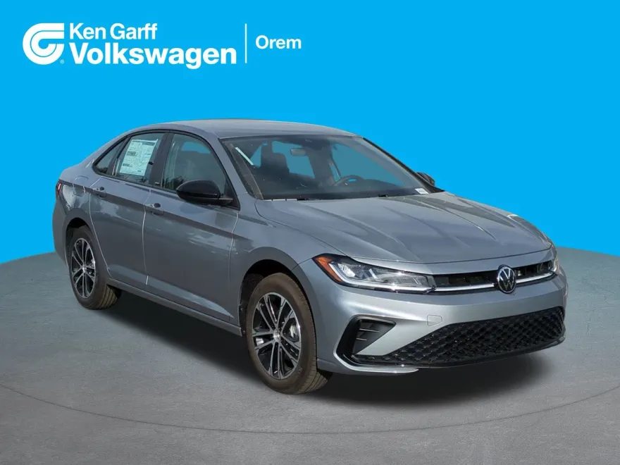 2025 Volkswagen Jetta Sport photo 1