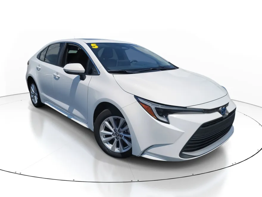 2025 Toyota Corolla Base photo 1