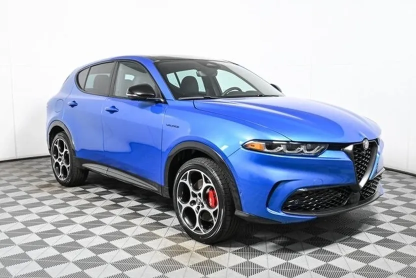 2024 Alfa Romeo Tonale Veloce photo 1