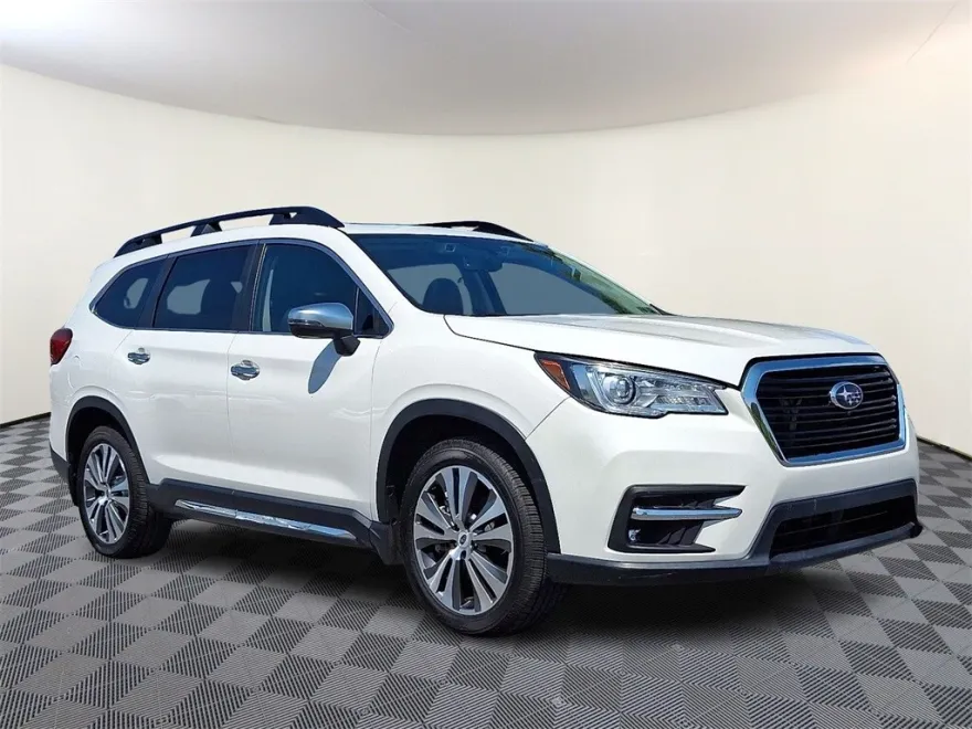 2022 Subaru Ascent Touring photo 1