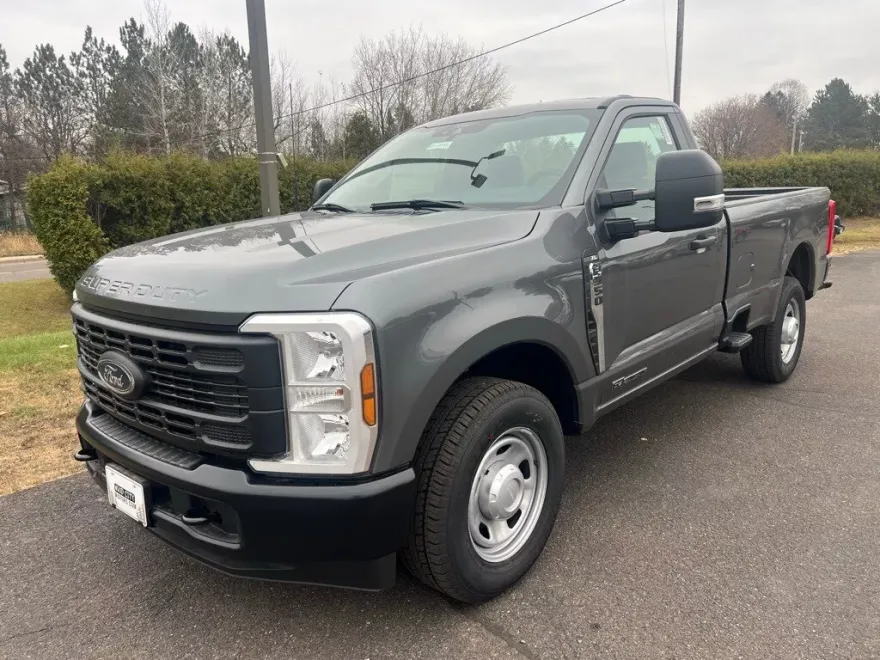 2024 Ford F-350 XL photo 1