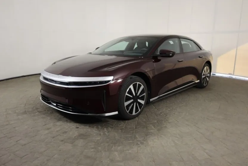 2023 Lucid Air Pure photo 1