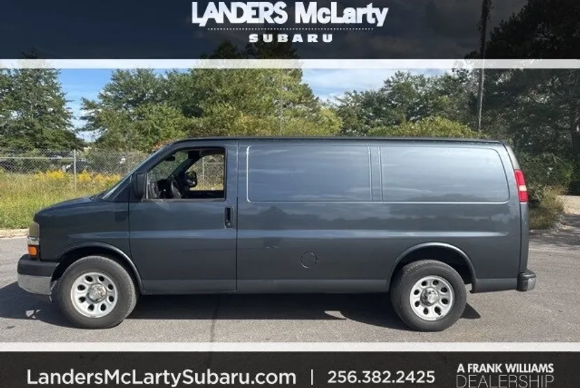 2014 Chevrolet Express 1500 Van photo 1