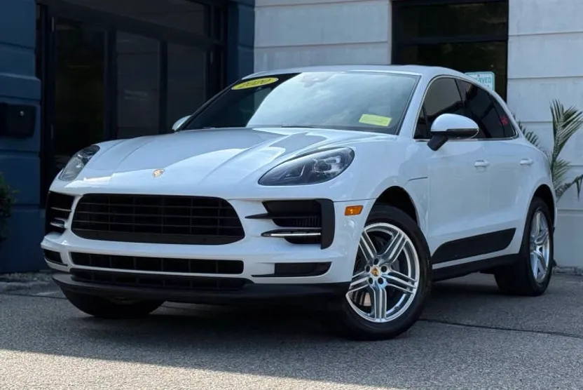 2020 Porsche Macan S photo 1
