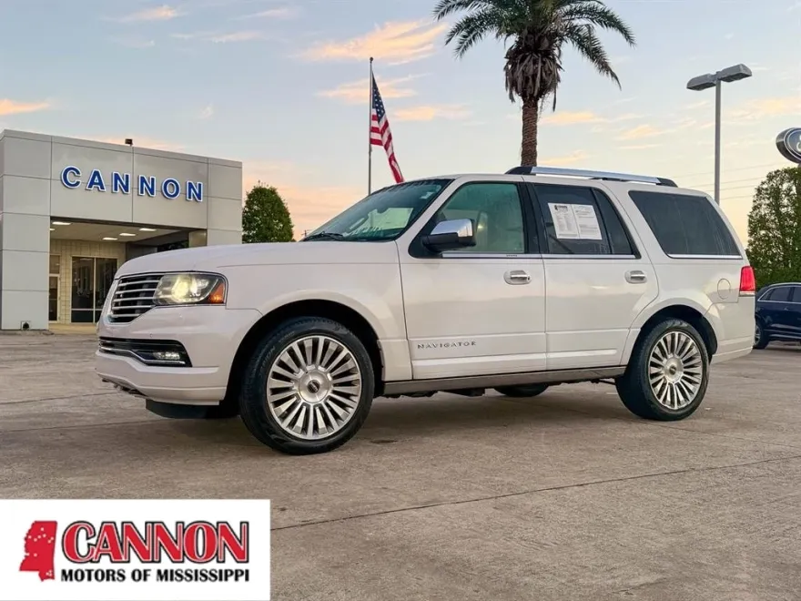 2016 Lincoln Navigator Reserve photo 1
