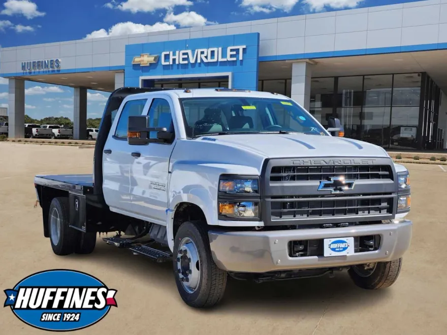 2024 Chevrolet Silverado 5500HD Work Truck photo 1