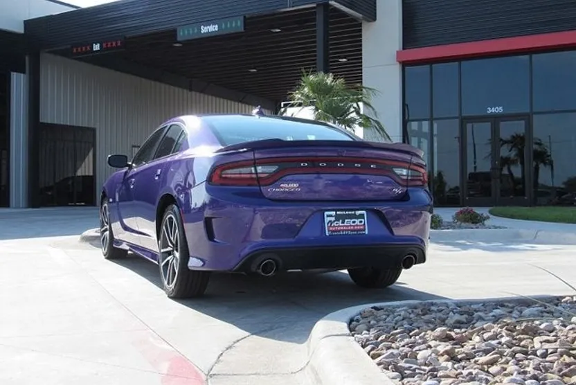 2023 Dodge Charger R/T photo 1