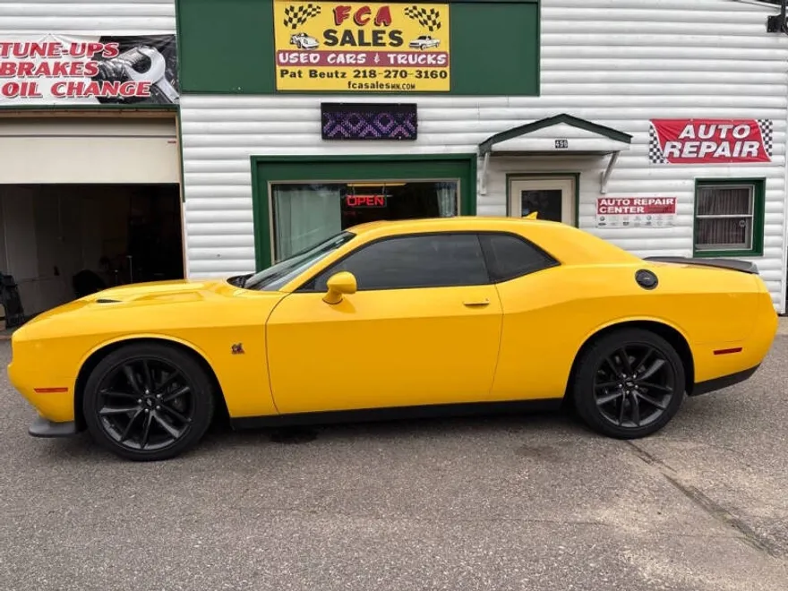 2019 Dodge Challenger R/T Scat Pack photo 1