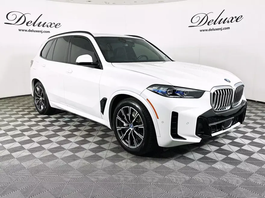 2024 Bmw X5 xDrive50e M photo 1