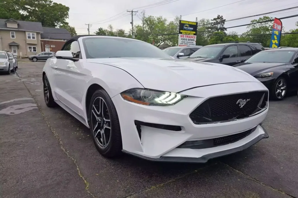 2018 Ford Mustang EcoBoost Premium Convertible photo 1