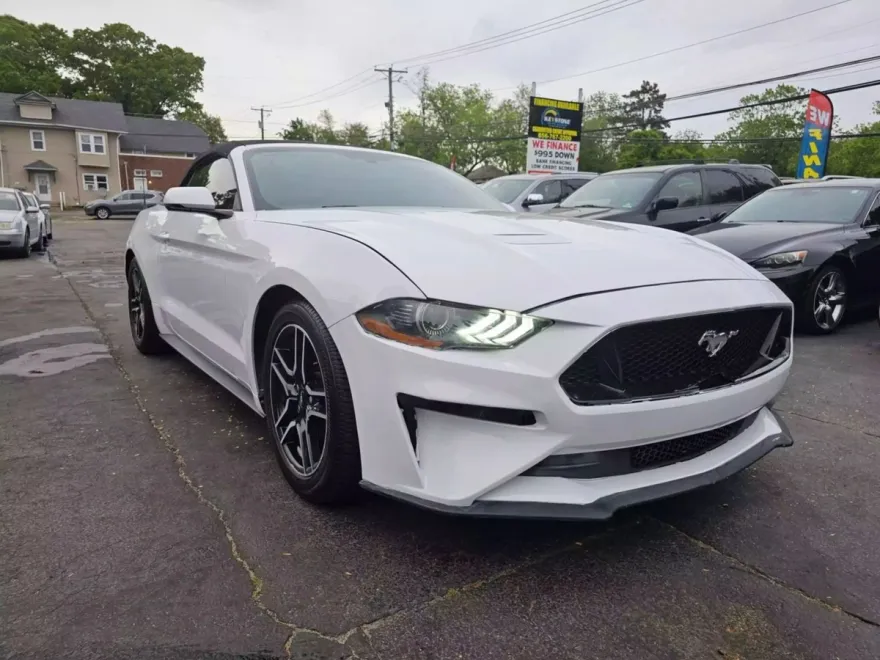 2018 Ford Mustang EcoBoost Premium Convertible photo 1
