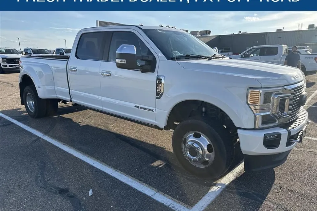 2021 Ford F-350 Platinum photo 1