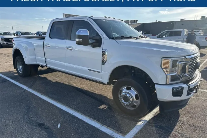 2021 Ford F-350 Platinum photo 1