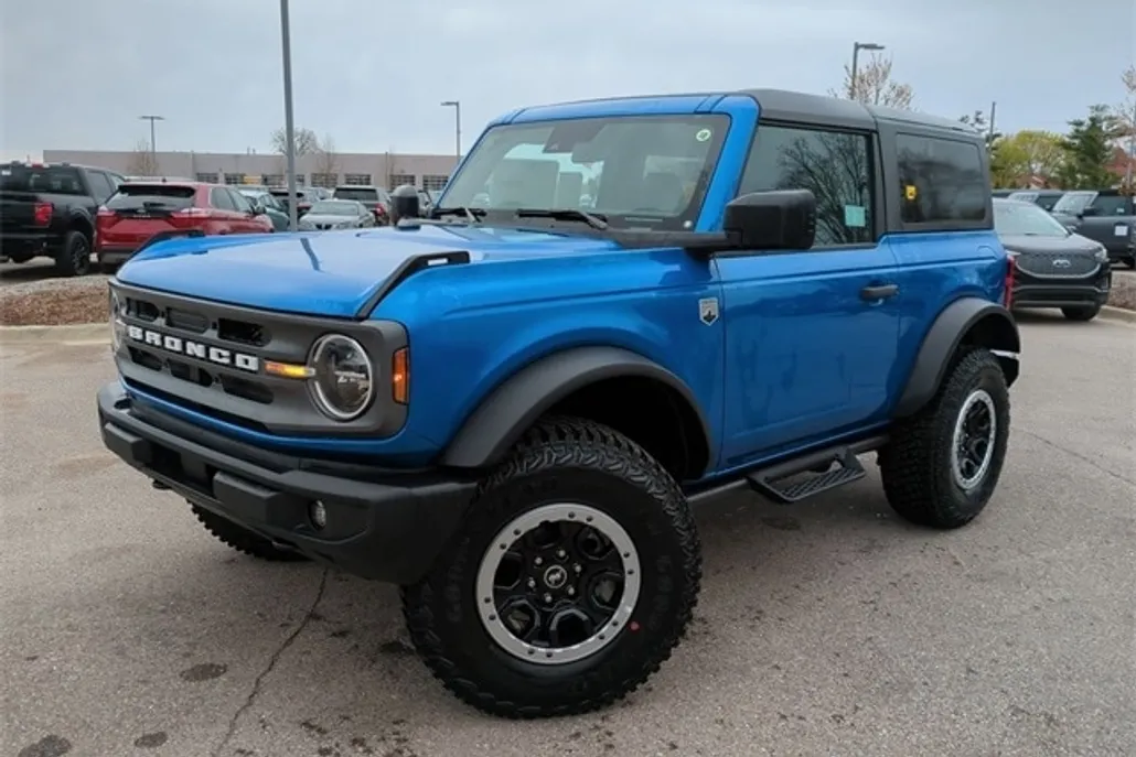 2023 Ford Bronco Big Bend photo 1