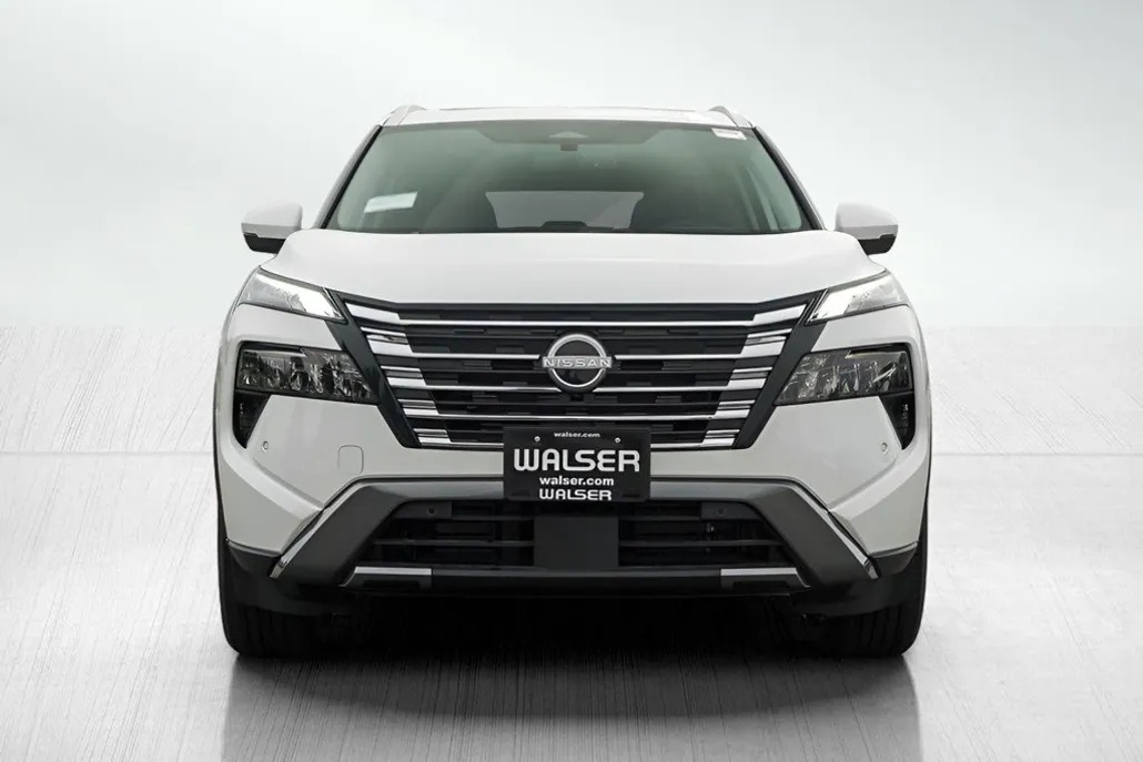 2025 Nissan Rogue SL photo 1