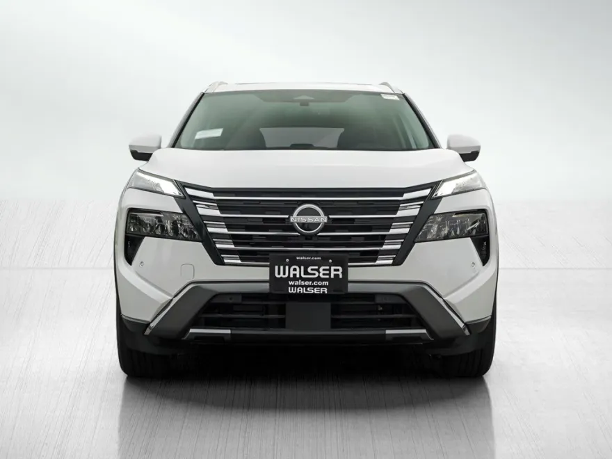 2025 Nissan Rogue SL photo 1