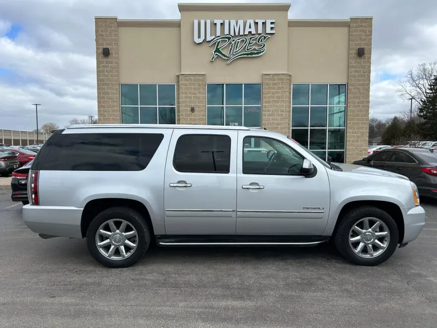 2014 Gmc Yukon XL Denali photo 1