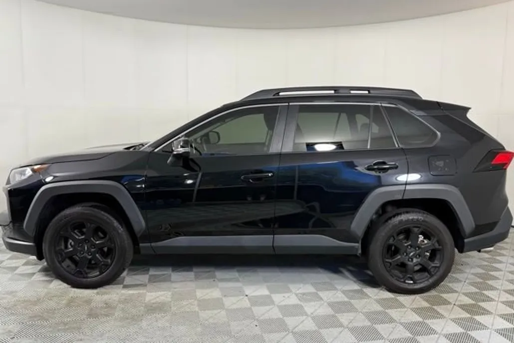 2021 Toyota RAV4 TRD photo 1