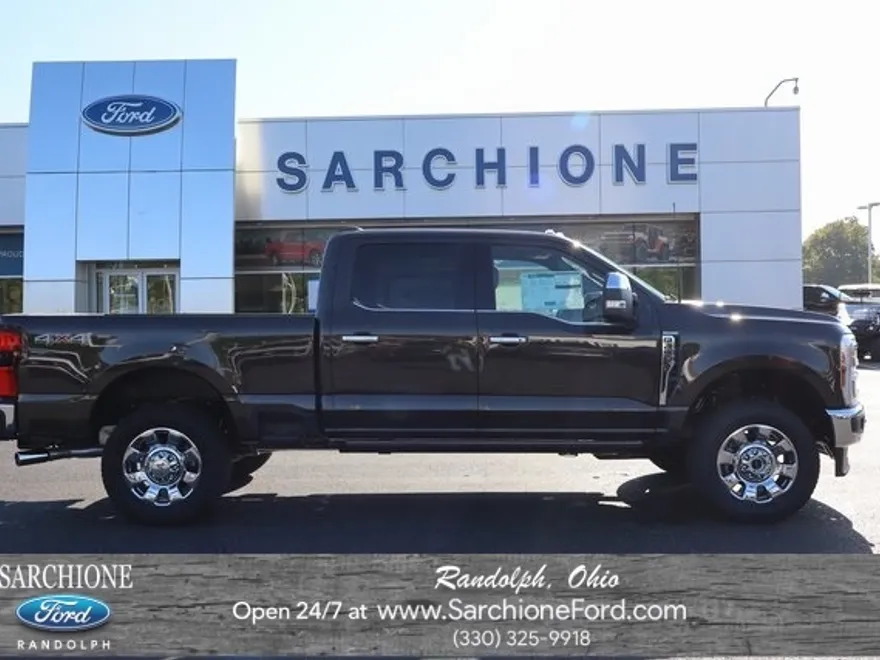 2025 Ford F-250 photo 1