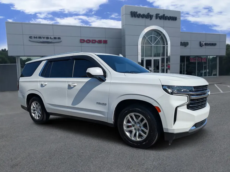 2021 Chevrolet Tahoe LT photo 1