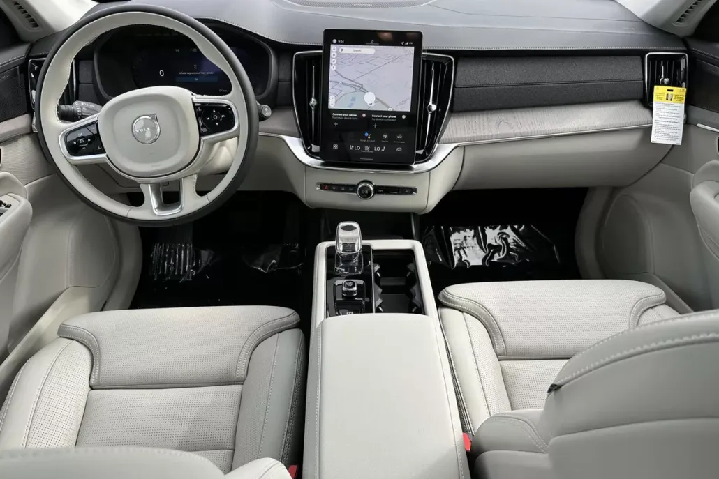 2026 Volvo XC90 photo 1