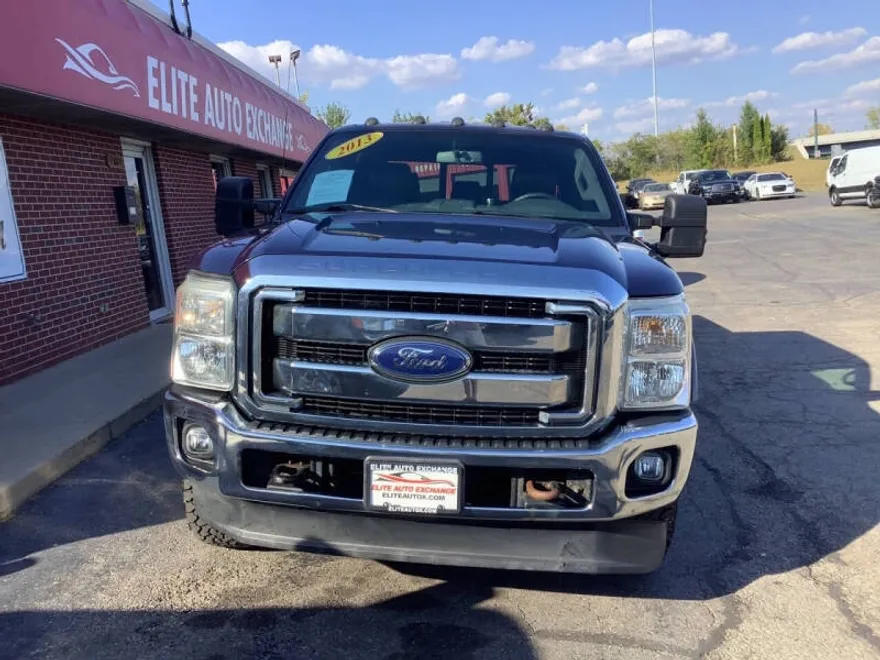 2013 Ford F-250 Lariat photo 1