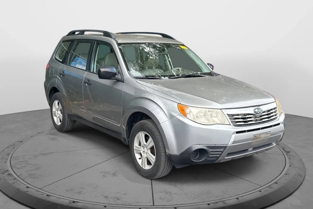 2010 Subaru Forester 2.5X photo 1