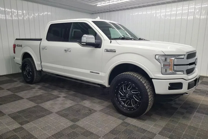 2020 Ford F-150 photo 1