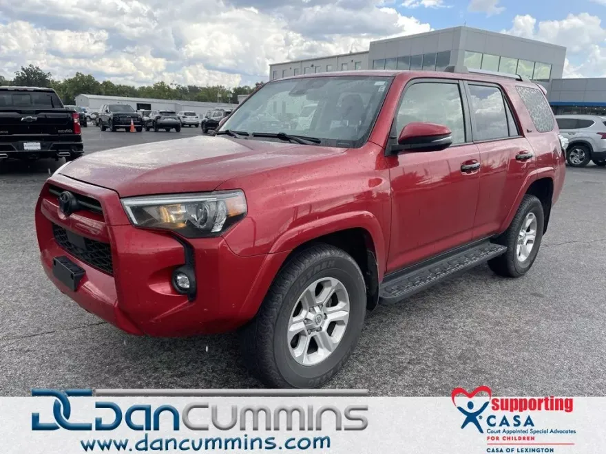 2022 Toyota 4Runner SR5 Premium photo 1