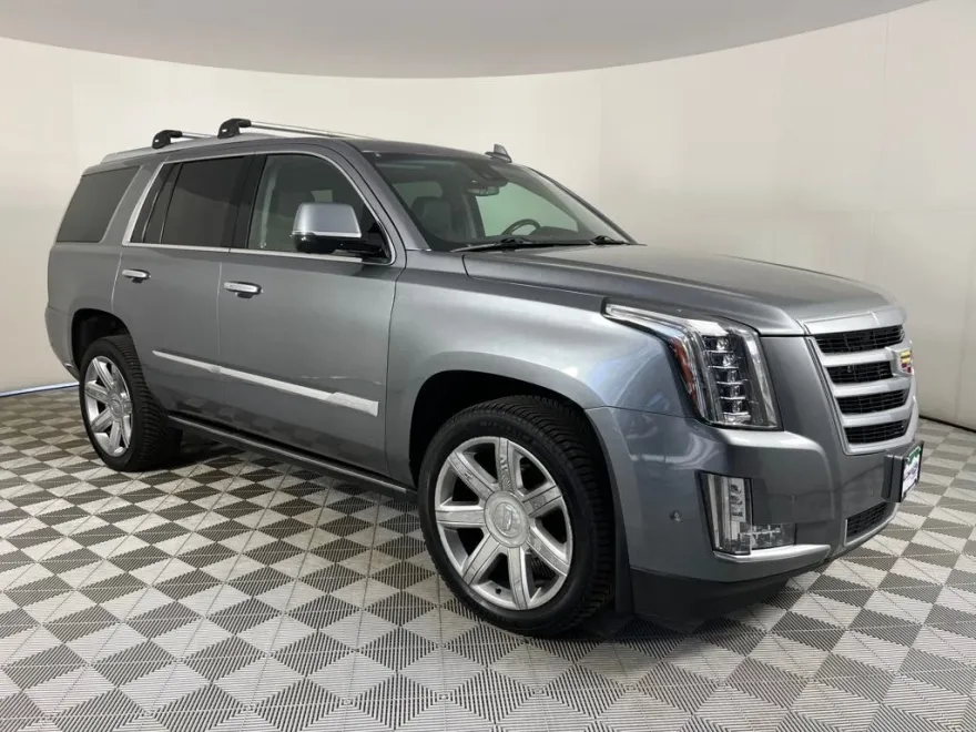 2020 Cadillac Escalade Premium Luxury photo 1