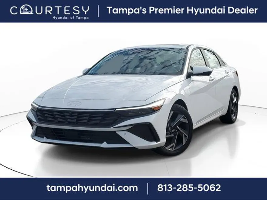 2025 Hyundai Elantra Limited photo 1