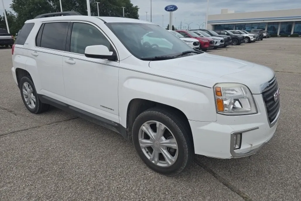 2017 Gmc Terrain SLE photo 1