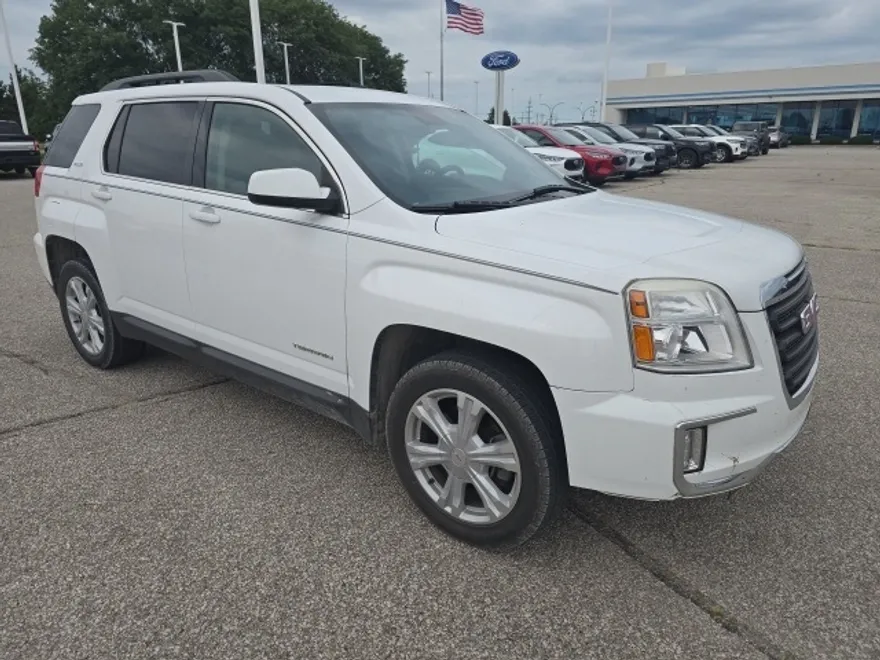 2017 Gmc Terrain SLE photo 1