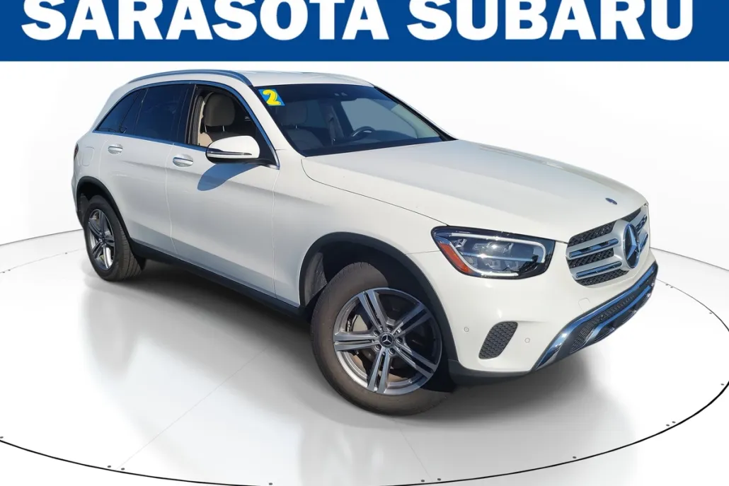 2022 Mercedes Benz GLC 300 photo 1