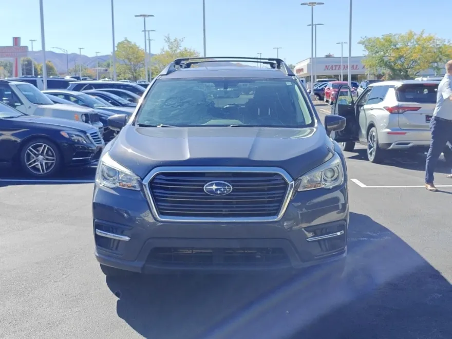 2020 Subaru Ascent Premium photo 1