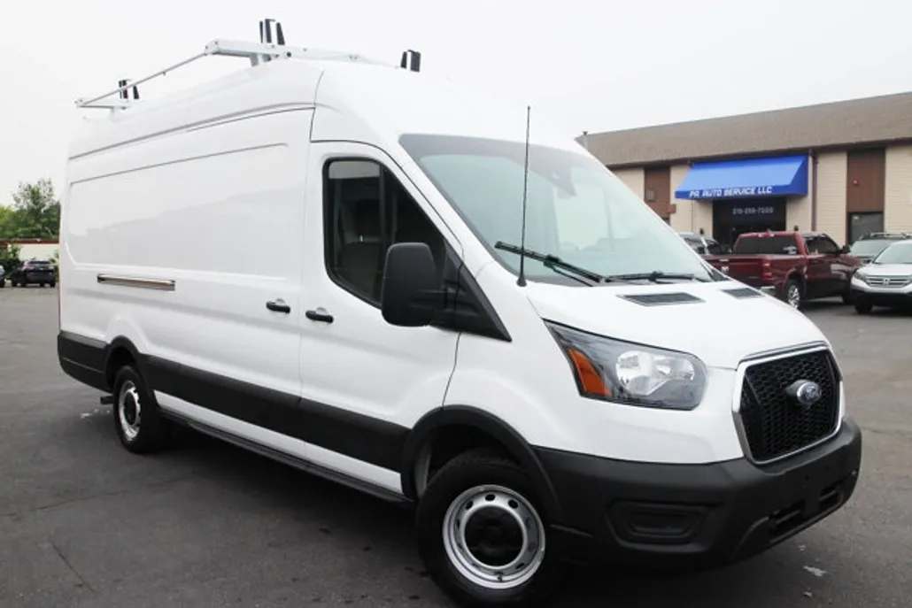 2023 Ford Transit Cargo Van photo 1