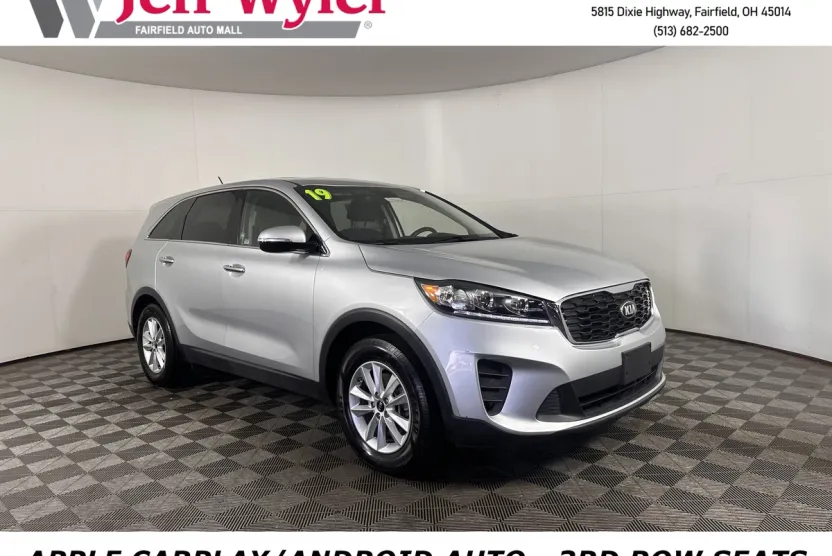 2019 Kia Sorento L photo 1