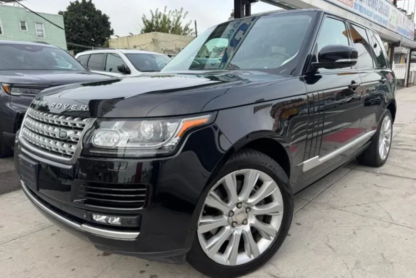 2015 Land Rover Range Rover SuperCharged photo 1