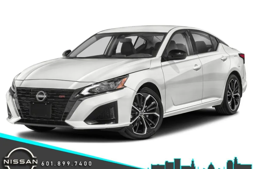 2024 Nissan Altima 2.5 SR photo 1