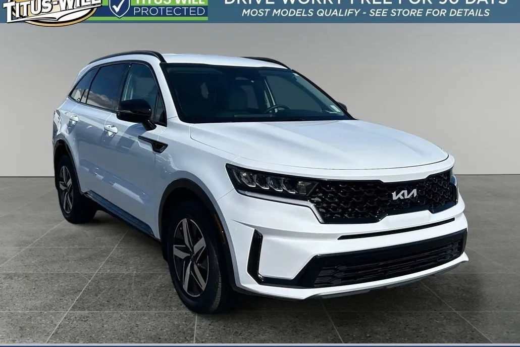 2023 Kia Sorento S photo 1