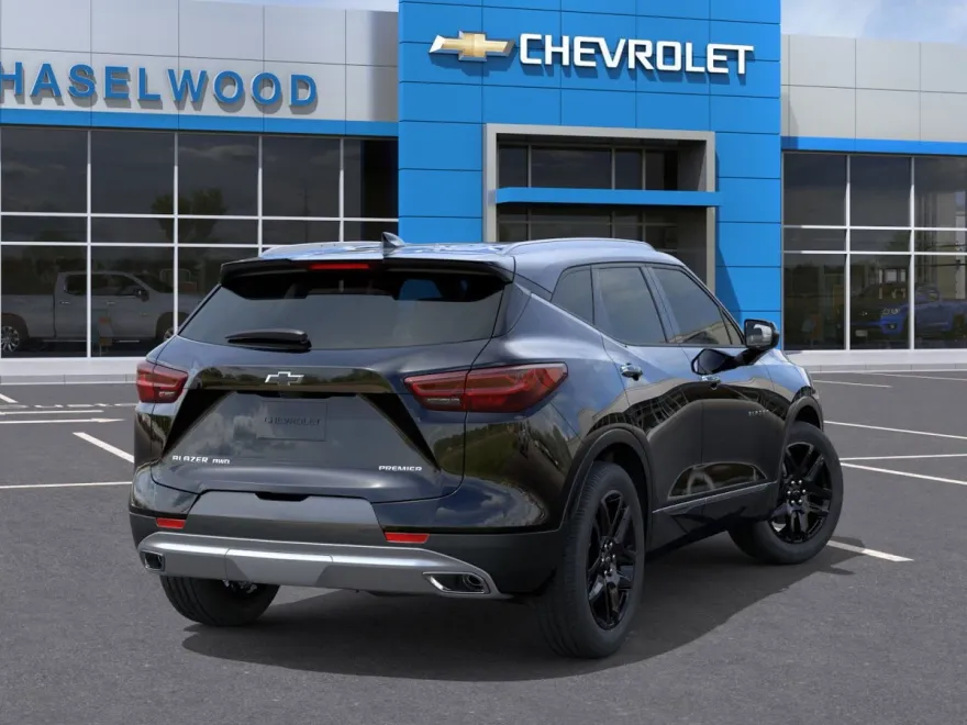 2025 Chevrolet Blazer Premier photo 1