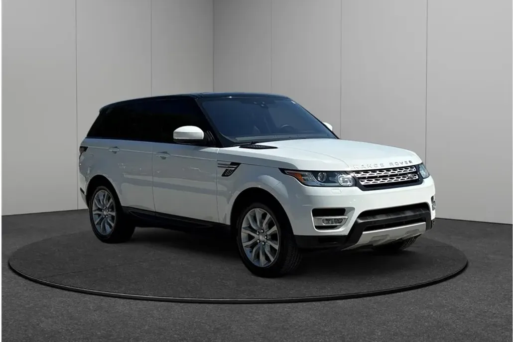 2017 Land Rover Range Rover Sport HSE photo 1