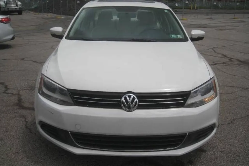 2014 Volkswagen Jetta SE photo 1